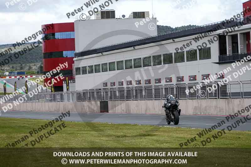 cadwell no limits trackday;cadwell park;cadwell park photographs;cadwell trackday photographs;enduro digital images;event digital images;eventdigitalimages;navarra;no limits trackdays;peter wileman photography;racing digital images;trackday digital images;trackday photos